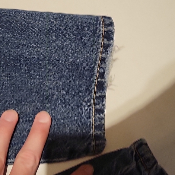 American Rag Relaxed Boot Cut Jeans - Picture 4 of 4